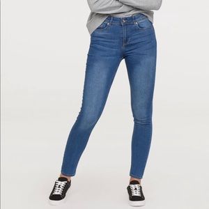 H&M Skinny Coupe Moulante Low Waist Jeans
